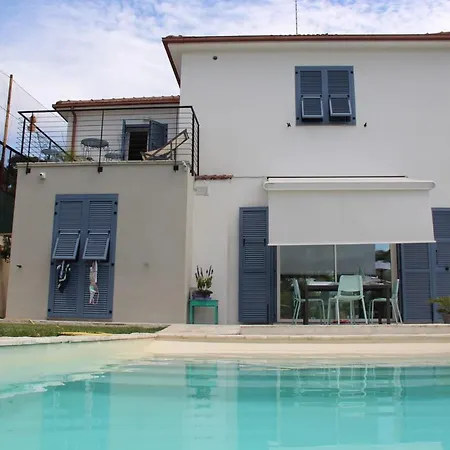 Il Sole Di Poggi 임페리아