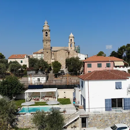 Il Sole Di Poggi 4* Imperia