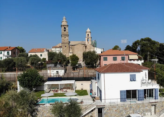 Il Sole Di Poggi 4* Imperia