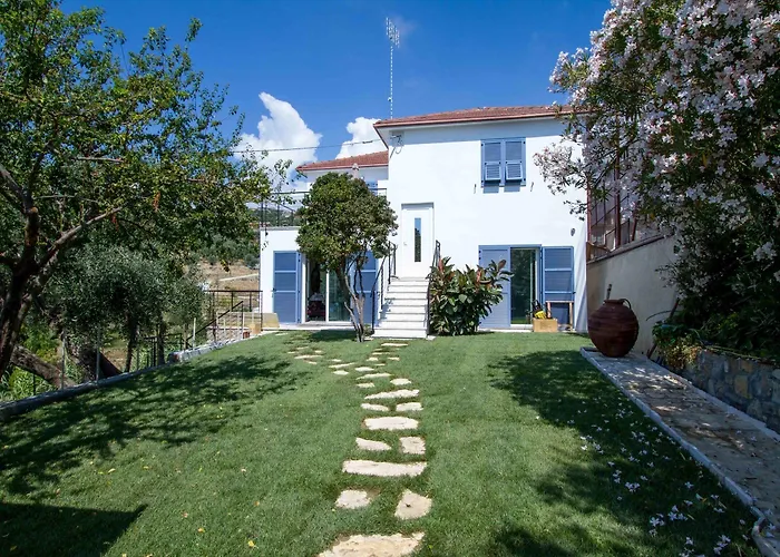 Bed & Breakfast Il Sole Di Poggi Imperia