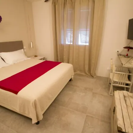 Il Sole Di Poggi Bed and breakfast 3*