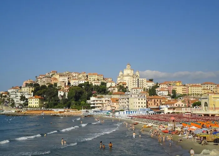Il Sole Di Poggi לינה וארוחת בוקר 4*